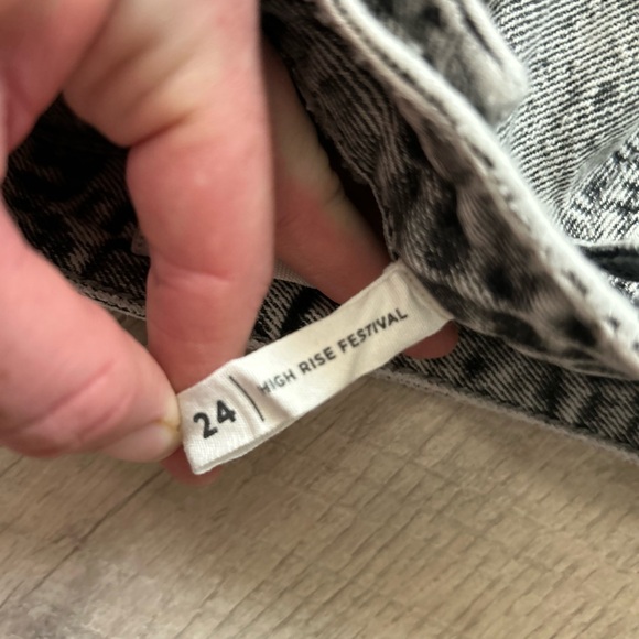 PacSun Gray Denim High Rise Festival Shorts Sz 24 - Picture 6 of 8